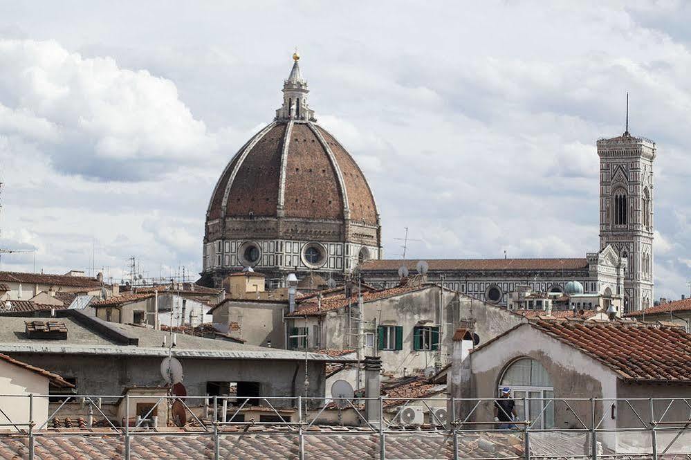 Locanda Dei Guelfi Acomodação com café da manhã Florença Exterior foto